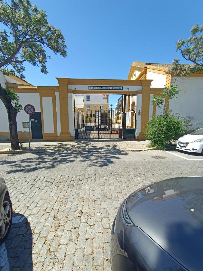 Azvalia - La Estacion, Piscina Y Junto A La Renfe Apartman El Puerto de Santa María Kültér fotó