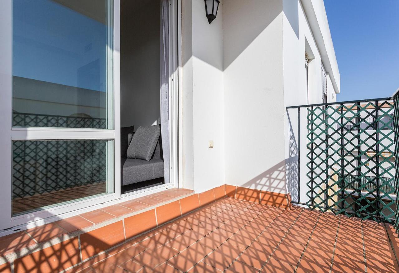 Azvalia - La Estacion, Piscina Y Junto A La Renfe Apartman El Puerto de Santa María Kültér fotó
